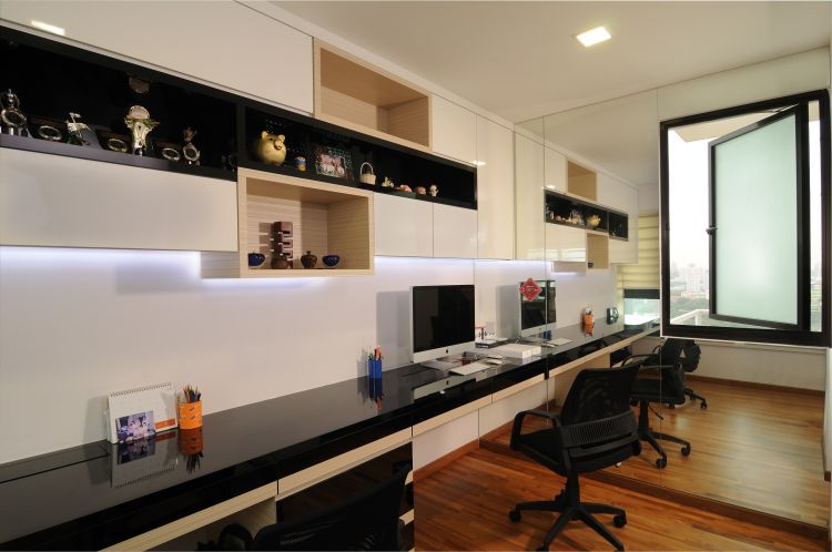 Contemporary Design - Study Room - HDB 4 Room - Design by D'Planner Pte Ltd